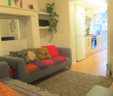 3 bedroom terraced house to rent - Photo 6