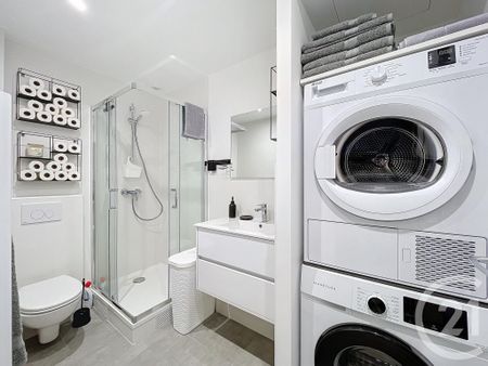 Location Appartement 2 pièces 28m² FONTENAY LE FLEURY 78330 - Photo 3