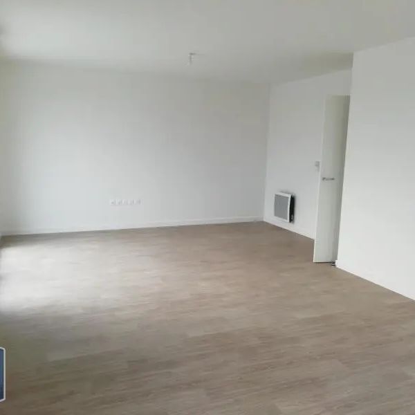 Appartement à louer 4 pièces 84.65m² - Photo 1