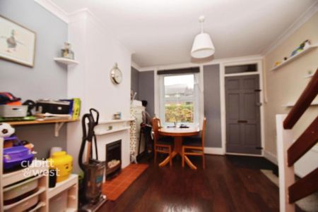 2 bedroom terraced house to rent - Photo 3