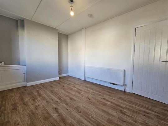 108 Joanmount Park, Belfast, BT14 6PG - Photo 1