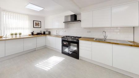 7 bedroom house share to rent - Photo 4