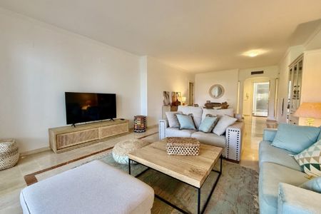 2 Bedroom Apartment For Rent in The Golden Mile, Málaga - Foto 3