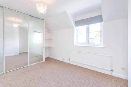 3 bedroom terraced house to rent - Photo 3