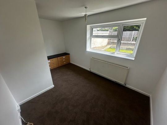 Haldane Crescent, Chesterfield, S44 - Photo 1