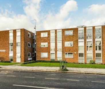 Friern Barnet Road - Photo 6