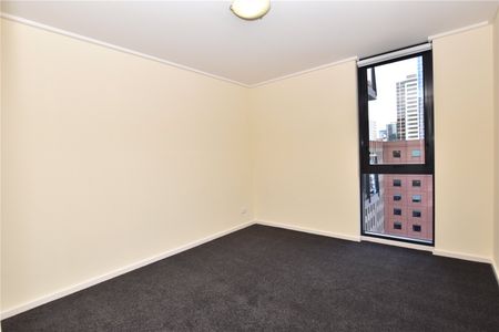 2011/668 Bourke Street - Photo 4