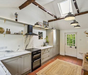 High Street, Longborough, GL56 - Photo 5