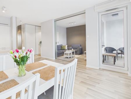 3 pokoje | 2 balkony | Klimatyzacja, Garaż, Cisza - Zdjęcie 5