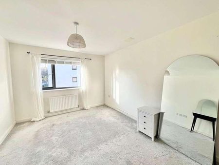 Brooking House, Brentwood, CM14 - Photo 5