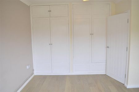 2 bedroom maisonette to rent - Photo 3