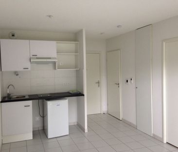 Location Appartement 2 pièces 36m² - Photo 6