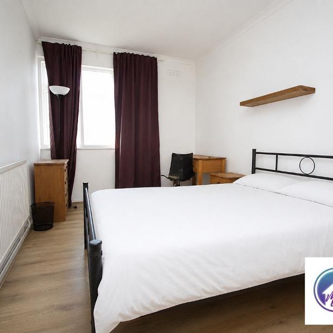 1 Bedroom Room in Flat Share To Rent - Photo 1