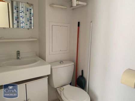 Location Appartement 1 pièce 10m² LYON 3ème - Photo 2