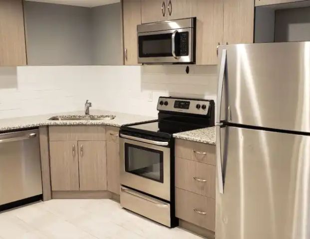 2 bedroom, 2 full bath legal basement suite | 11110 38 Street Northwest, Edmonton - Photo 1