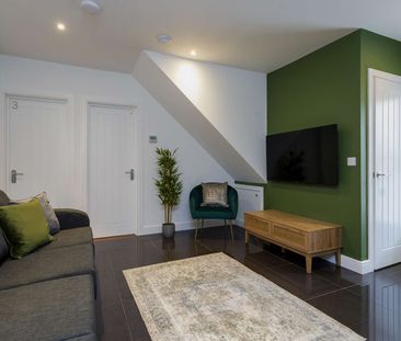 Beautiful new shared house in walking distance to QA Hospital Room 5 - Photo 5