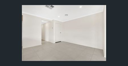 Perfect Family Home In Heart Of Wallan! - Photo 2