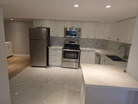 For Lease - 312 Cochrane Street Unit# Lower Level, Whitby, Ontario - Photo 2