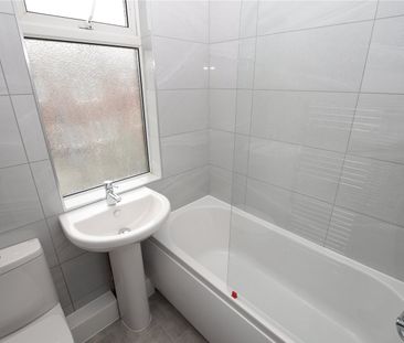 17, Ashby Terrace, Leeds, LS13 3AF - Photo 4