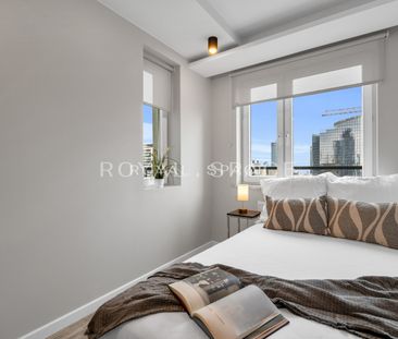 Luksusowy apartament na 24. piętrze! | Wola - Photo 3