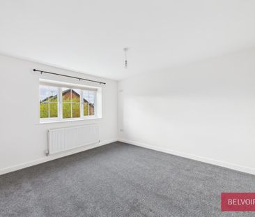 3 bedroom detached house to rent - Photo 4