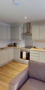 Student flat in central Bristol Room 1 - Photo 3