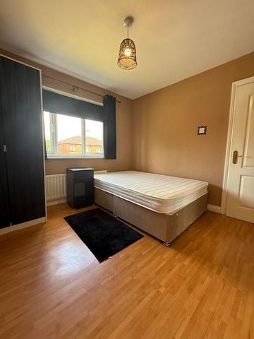 3 bedroom house to rent - Photo 3