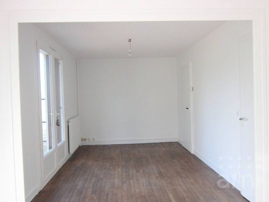 MAISON TYPE IV - BONNES PROCHE CHAUVIGNY - Photo 1