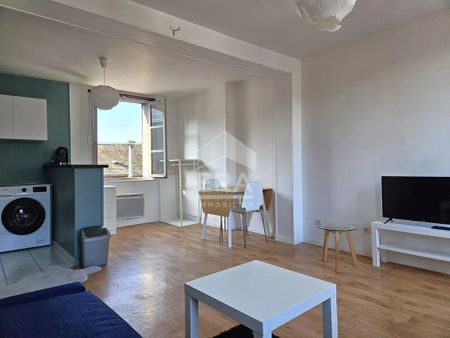 Grand studio meublé dans une rue calme au centre de Rouen - Photo 4