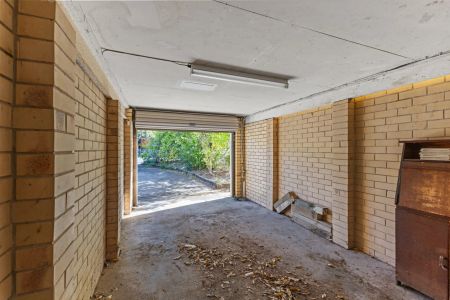 Perfectly located 3 bedroom home - Photo 3