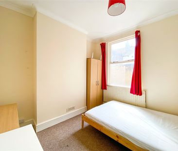 1 bedroom house to rent - Photo 2