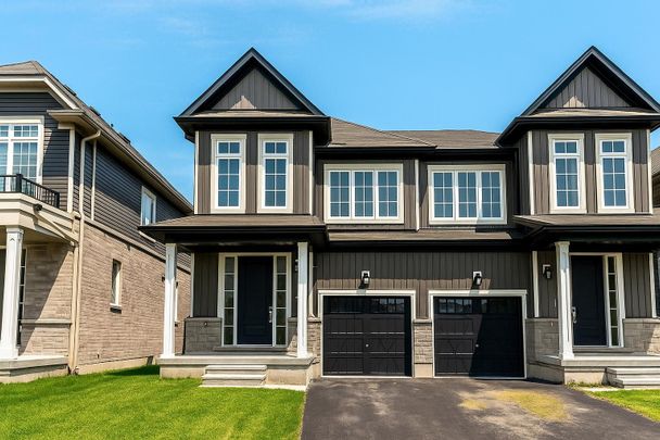 For Lease - 111 Molozzi Street, Erin, Ontario - Photo 1