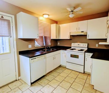 For Lease - 582 Talltree Crescent, London East, Ontario - Photo 4