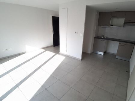 APPARTEMENT T3 56M - Photo 2