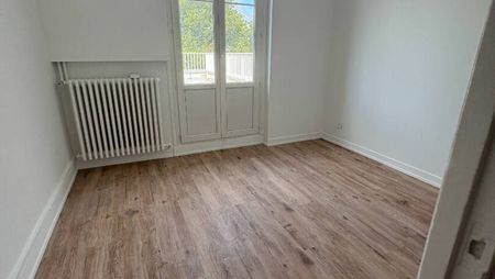 JARNY F2 - PROCHE GARE - IMMEUBLE CARACTERE - TERRASSE - Photo 2