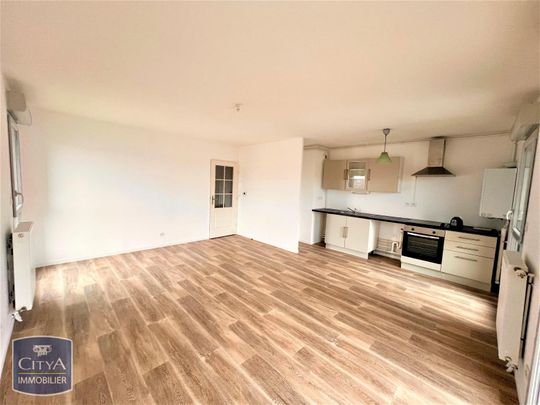 Location Appartement 3 pièces 64m² LOOS 59120 - Photo 1