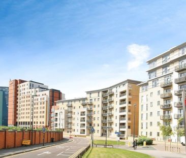 1 bedroom flat to rent - Photo 3