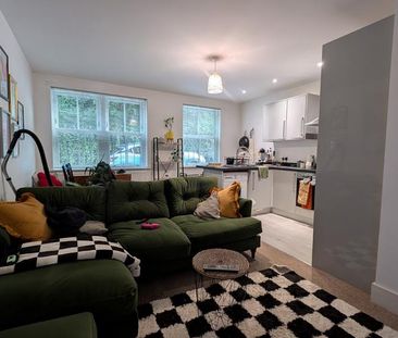 2 bedroom flat to rent - Photo 5