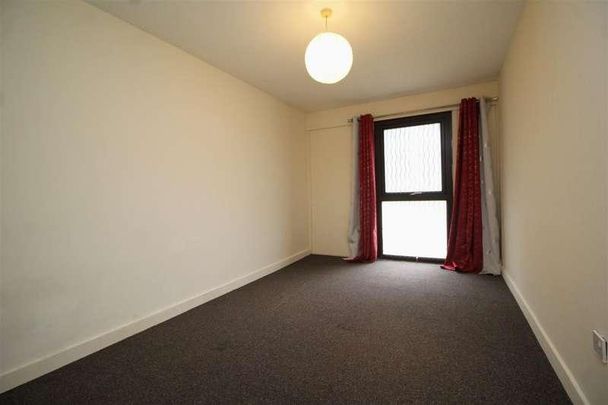 The Drive, Peterborough, PE3 - Photo 1