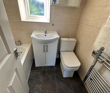 3 bedroom house to rent - Photo 3