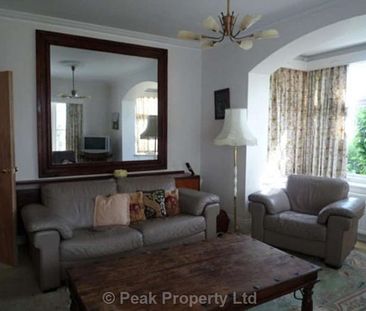 1 Bed - Huge Rooms, Room 1, Canewdon Road, Westcliff On Sea - Photo 4