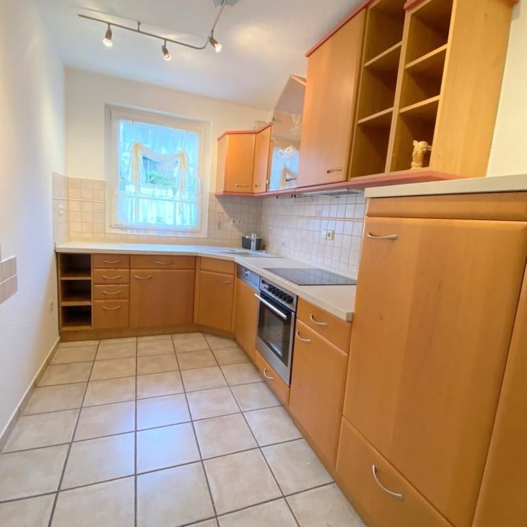 Attraktive 3,5-Zimmer-Wohnung mit zusätzlichen Mansardenbereich - Photo 1