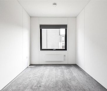 4 bedroom semi-detached house to rent - Photo 6