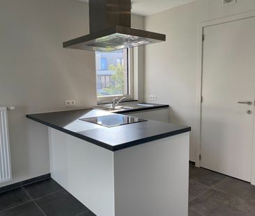 Prachtig appartement met 2 slaapkamers, 2 terrassen en autostaanplaats - Photo 2