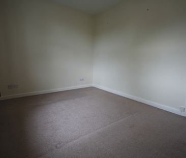 Cavendish Street, Yeadon, Leeds, West Yorkshire - Photo 3