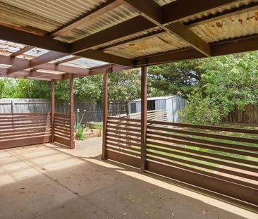 HOUSE FOR RENT IN HOPPERS CROSSING - Photo 3