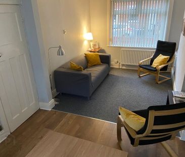 138 Greenville Road, Belfast, BT5 5JY - Photo 2