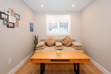 For Lease - 70 CHAPMAN Court Unit# 70, London North, Ontario - Photo 3