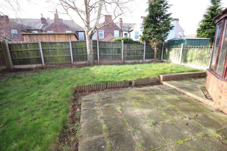 2 bedroom terraced house to rent - Photo 5