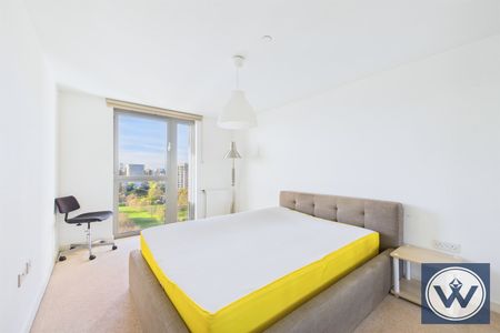 Apartment to Rent: Waterside Heights, Booth Road, E16 - Photo 3